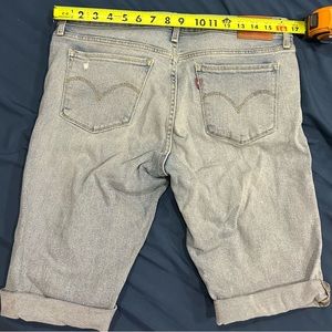 Levis shorts for sale in good condition